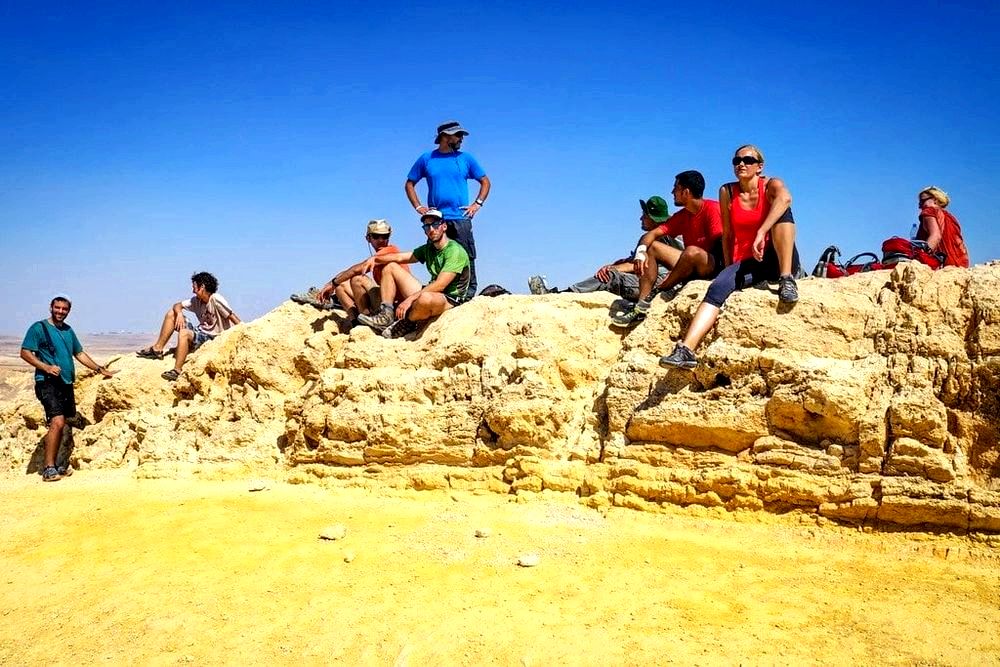 סודות שבמסלולי הרים סודות שבמסלולי הרים