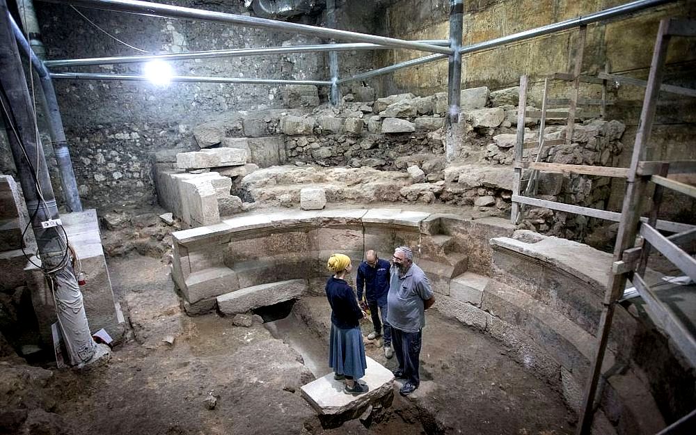 גילויים ארכיאולוגיים גילויים ארכיאולוגיים